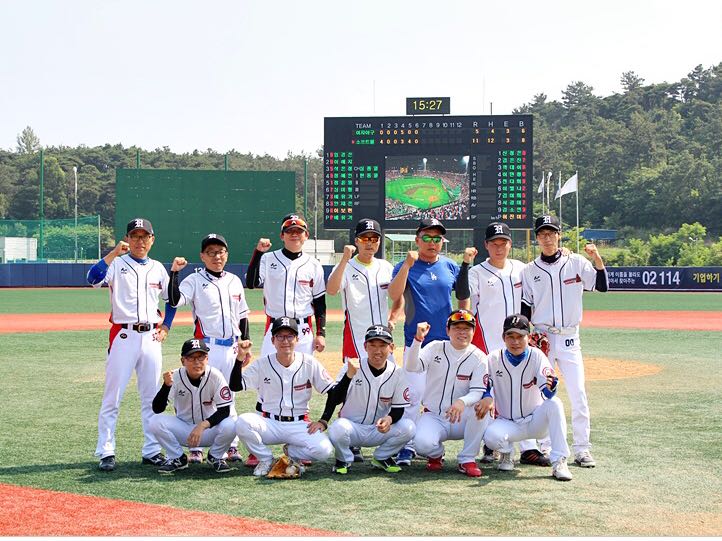 Hammer baseball team BAND