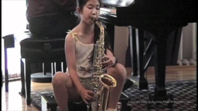 Grace Kelly- first performance -10 years old.mov