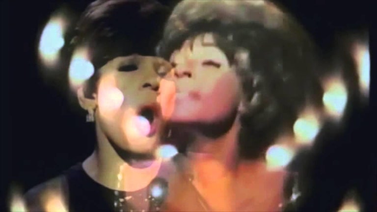 Shirley Bassey - Ballad Of The Sad Young Men
