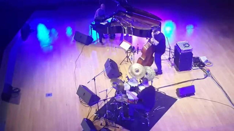 MARCIN WASILEWSKI TRIO POLONIA 1 20141122 Usina del Arte