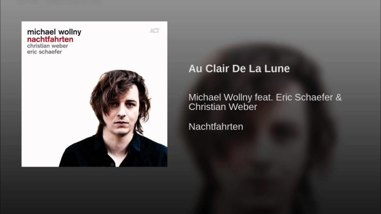 Au Clair De La Lune