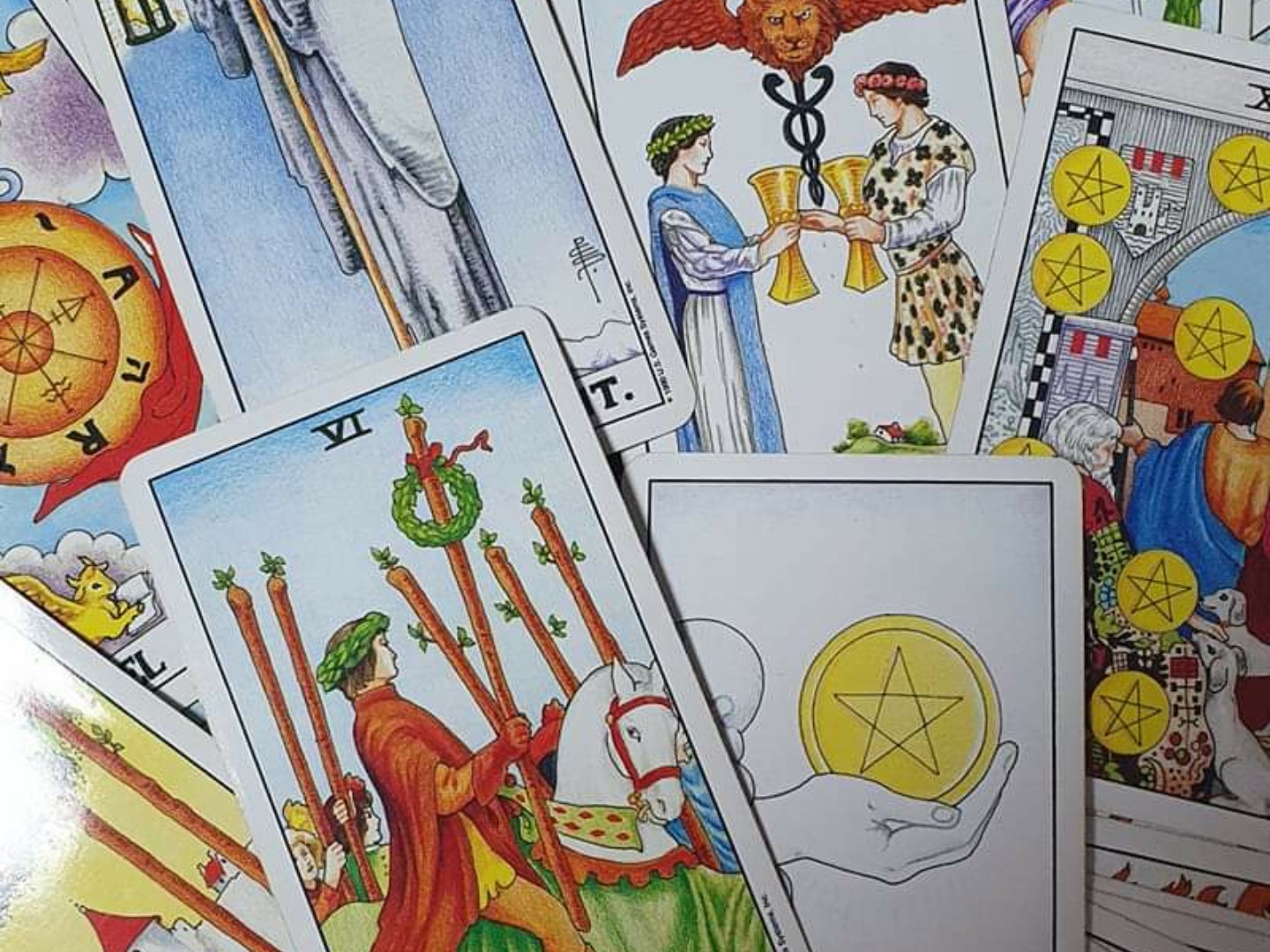 윤채원명리학연구소 tarot BAND