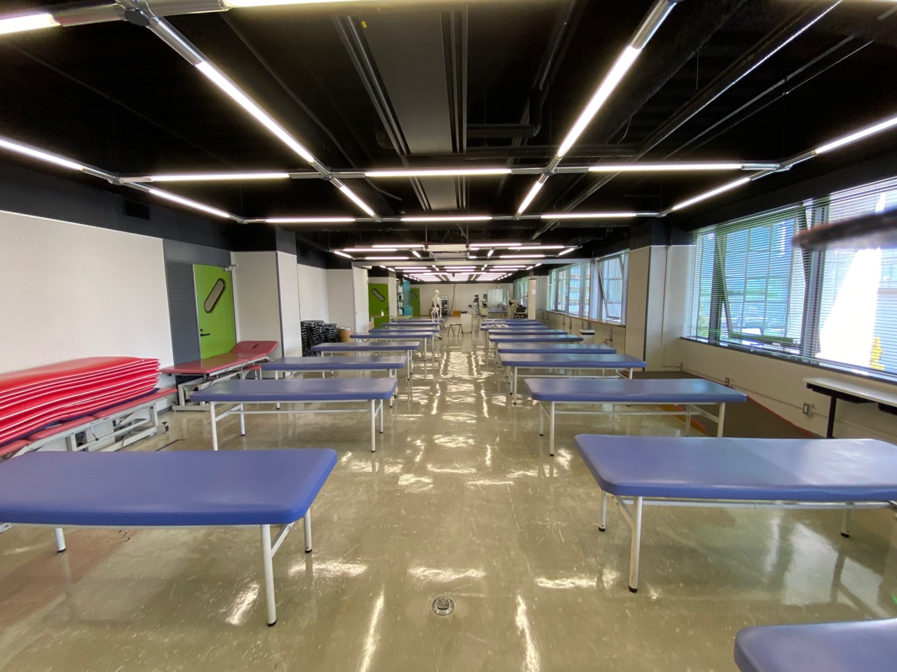 2023 TP & OT アシスタントスタッフ BAND