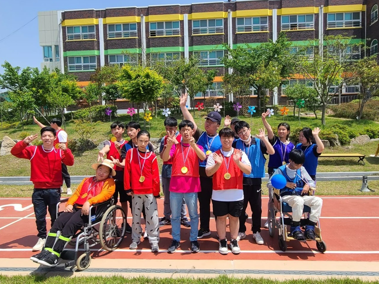 2023학년도고등학교2학년1반 | BAND